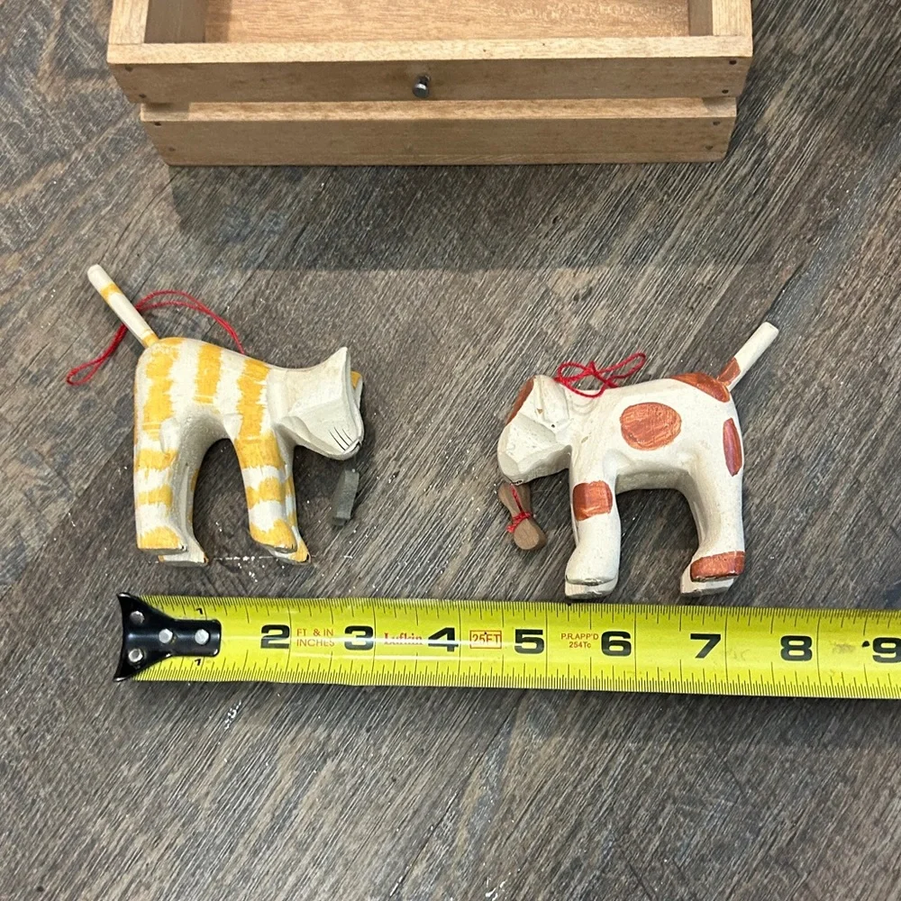 Vtg Silvestri Carved Wooden Brown Spotted Dog striped Cat Hand Painted Ornaments